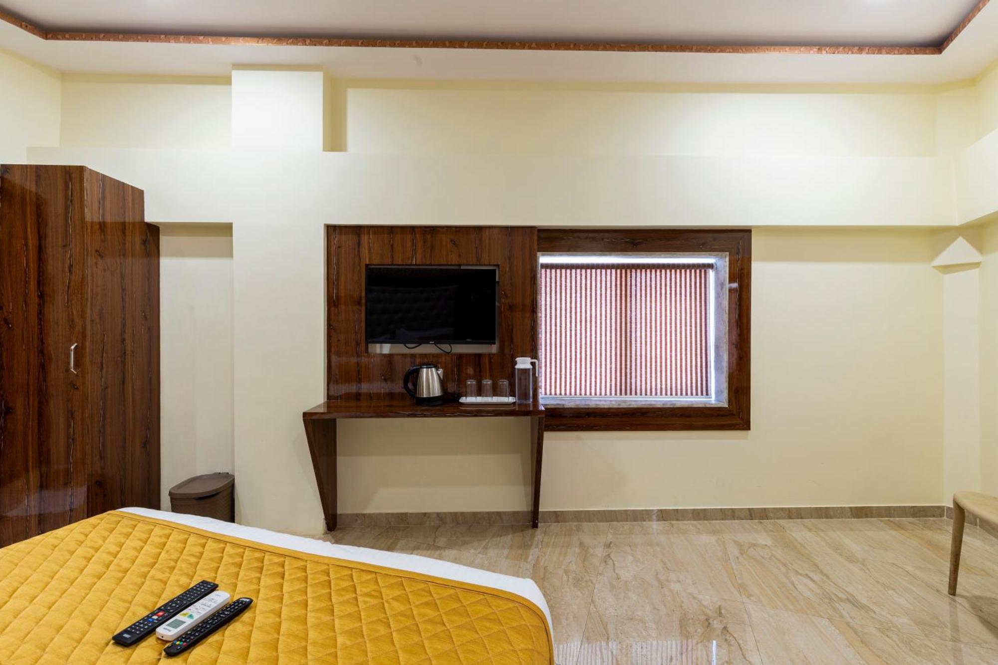 Hotel New Imperial ムンバイ エクステリア 写真